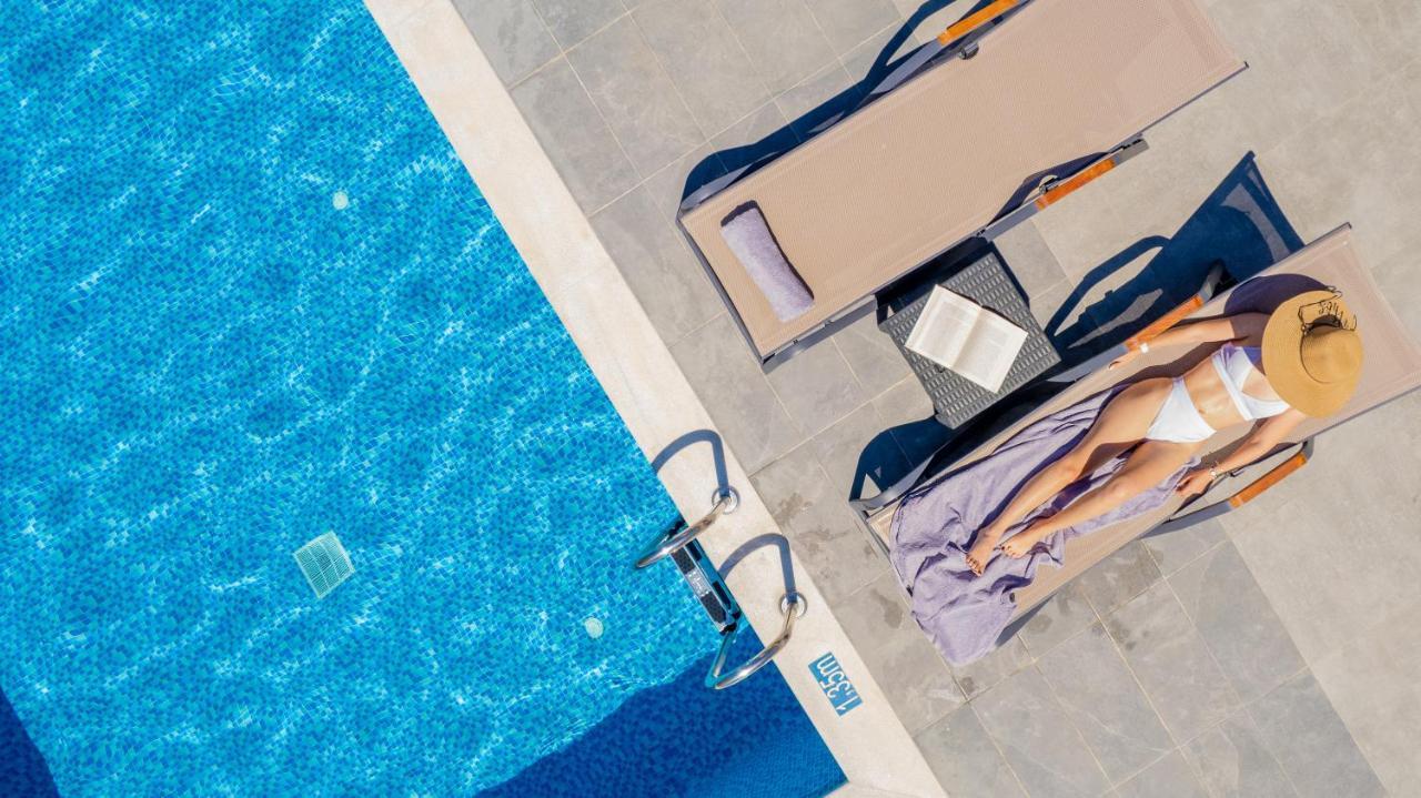 Villa Luxury Vanato & Pool