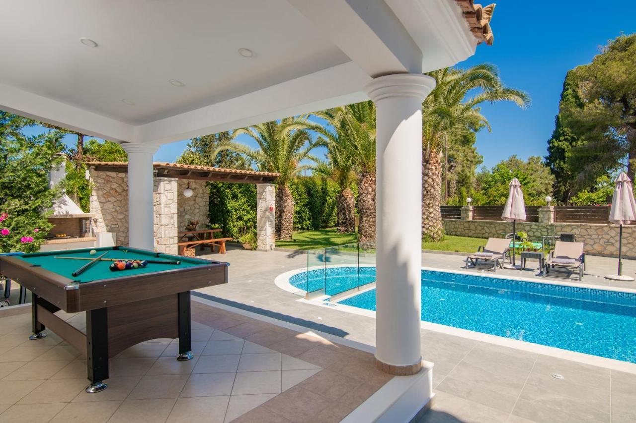 Luxury Vanato & Pool