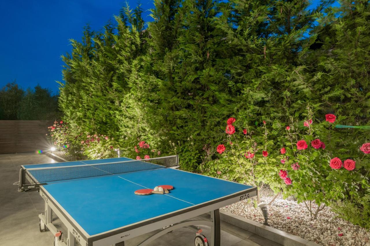 Luxury Vanato & Pool Villa